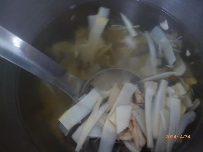 筍片鮮菇湯