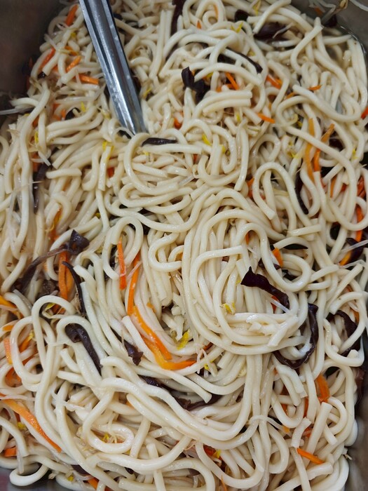 鮮蔬烏龍麵