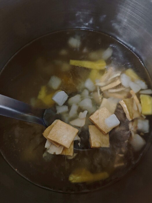 鳳梨蘿蔔湯