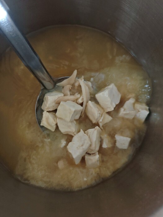味噌鮮菇湯圖片