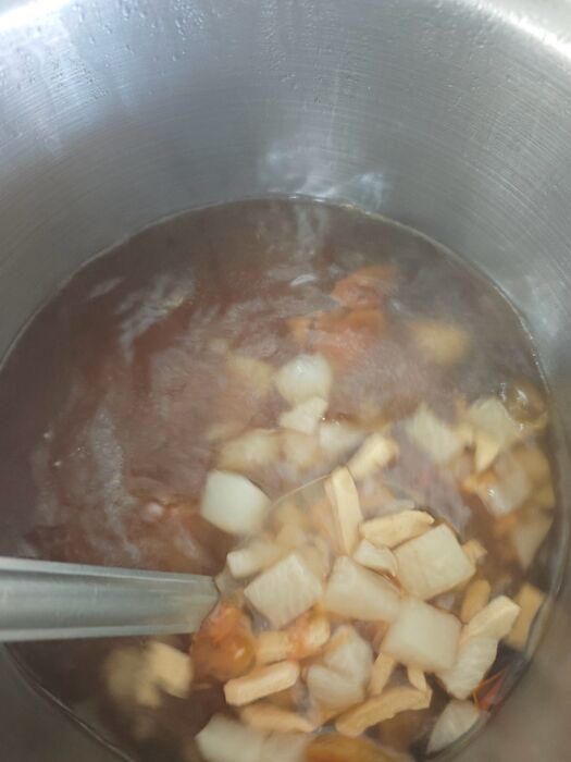 紅燒豆皮湯