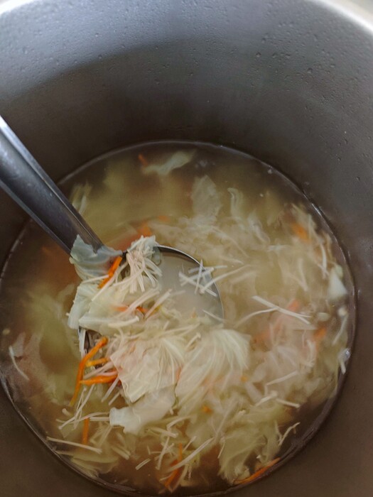 針菇蔬菜湯圖片