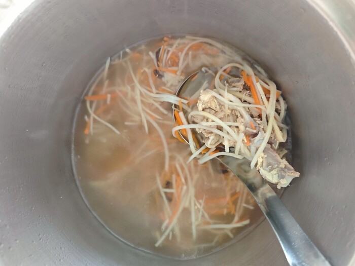 鮮筍雞湯圖片
