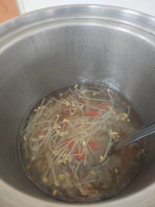 番茄黃芽湯