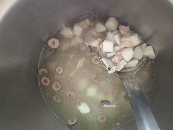 棗片雞湯