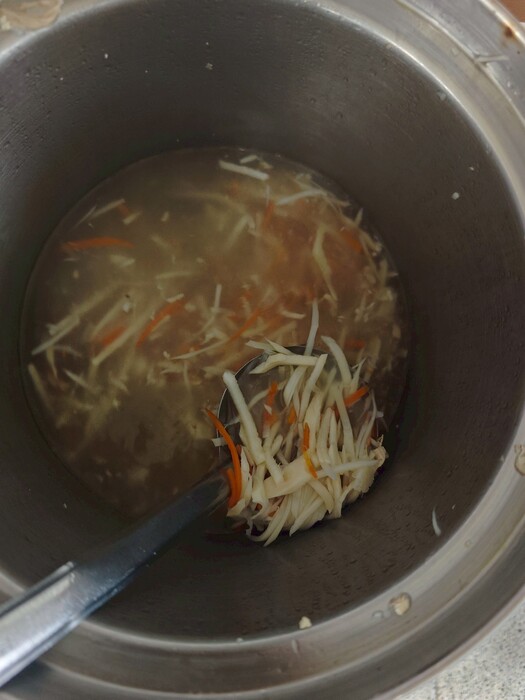 鮮筍雞湯