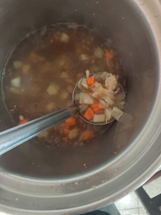 紅燒排骨湯圖片