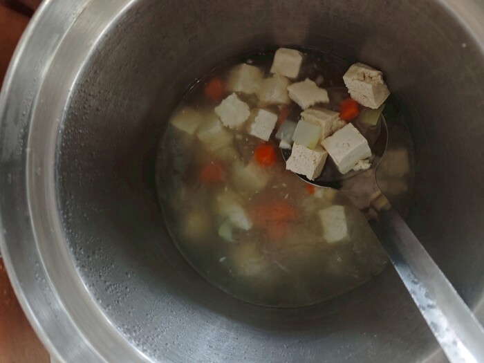 凍腐蔬菜湯圖片